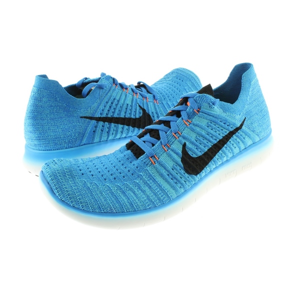 mens blue running shoes